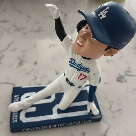 Shohei Otani 50/50 Bobblehead Collectible LA Dodgers SGA 5/15 New in Box - Picture 1 of 6